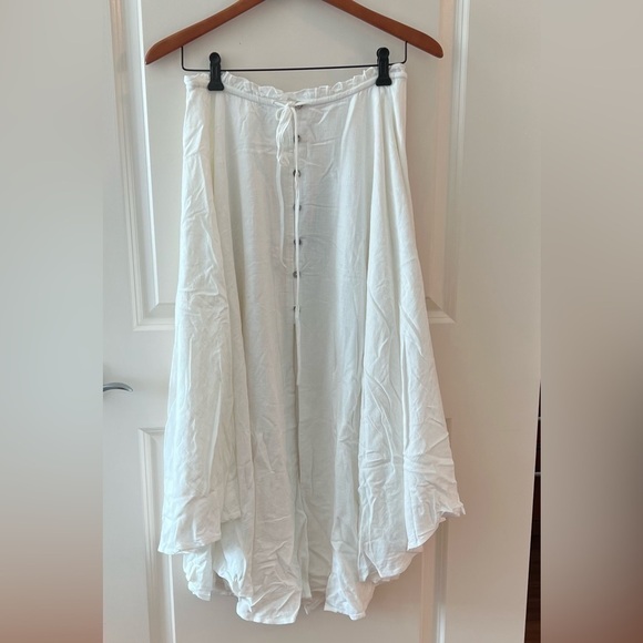 LULU'S BEST BEGINNINGS BUTTON FRONT MIDI SKIRT NWT - Picture 4 of 16